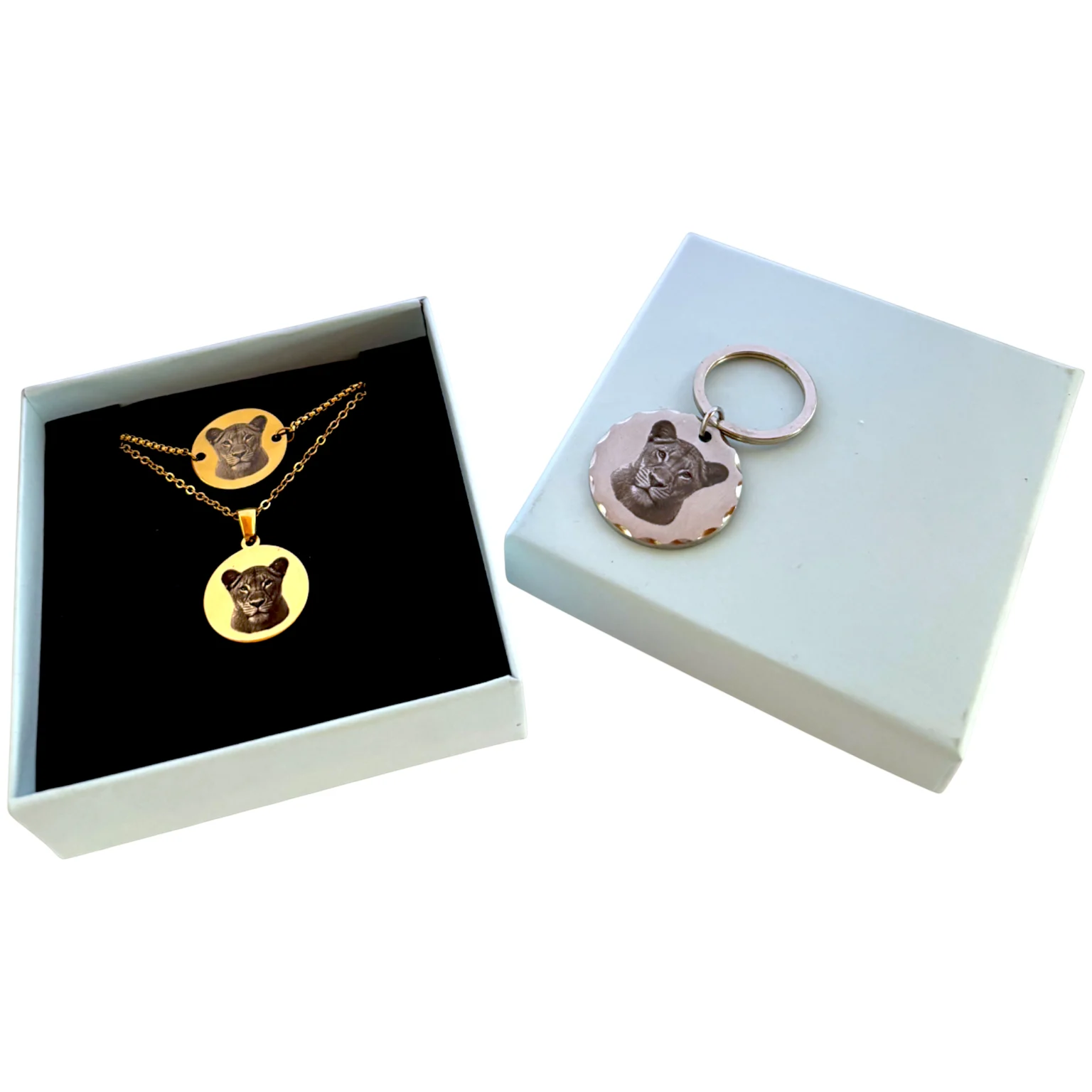 Oroszlán Arany szín